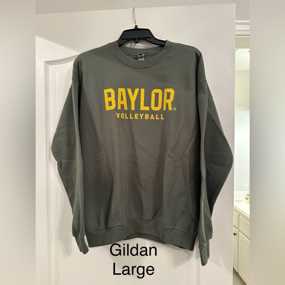 Baylor Volleyball. Green sweatshirt. Size large.
